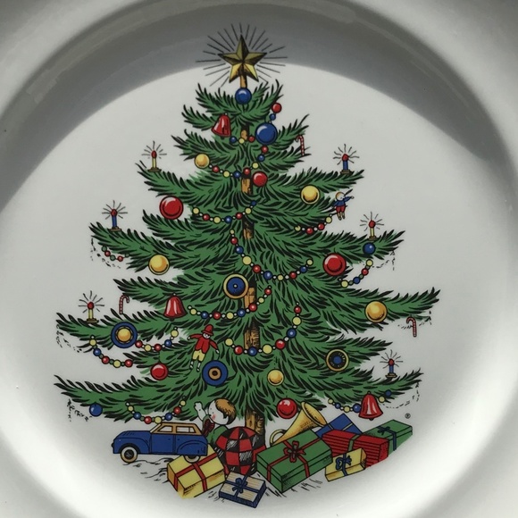 Set Of 4 Vintage Cuthbertson “Christmas Tree” Bread/Dessert Plates 7” - Picture 2 of 6